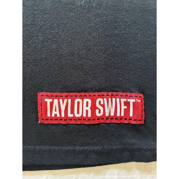 Taylor Swift Red 13 Tour T-Shirt Women’s Size Medium Concert Football Jersey Tee - Picture 4 of 7